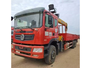 Camión grúa DONGFENG