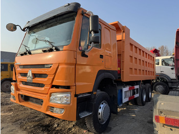Volquete camión SINOTRUK HOWO