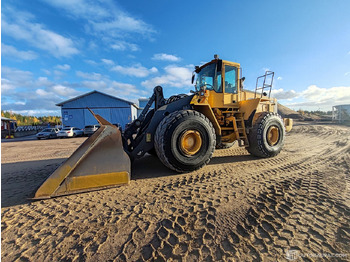 Cargadora de ruedas VOLVO L220D