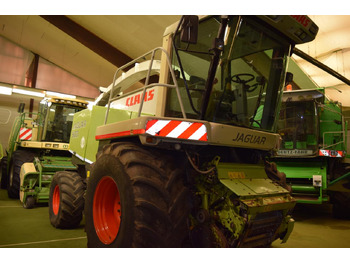 Cosechadora de forraje CLAAS Jaguar 900: foto 3
