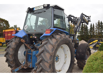 Leasing financiero de New Holland 8340 leasing New Holland 8340: foto 3