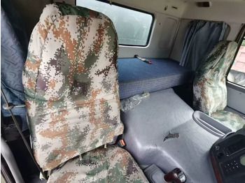 Cisterna camión HOWO: foto 4