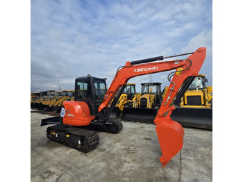 Miniexcavadora KUBOTA U55: foto 2