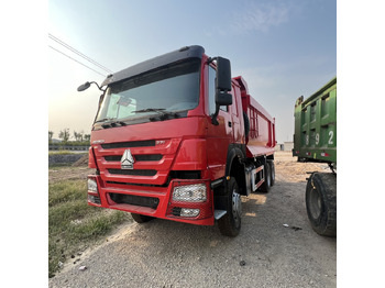 Camión caja cerrada SINOTRUK HOWO: foto 4