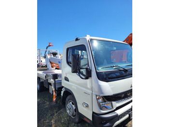 Camión con plataforma elevadora MITSUBISHI Canter Fuso 3C13 podnośnik koszowy 20 m Multitel MXE200 boom lift bucket truck: foto 4 Camión con plataforma elevadora MITSUBISHI Canter Fuso 3C13 podnośnik koszowy 20 m Multitel MXE200 boom lift bucket truck: foto 4