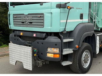 Leasing financiero de  MAN * TGA 26.410 MAN  * Kiper / Wywrotka * 6x6 * Sprowadzona * Bordmatik  x2 * Bardzo Dobry Stan leasing MAN * TGA 26.410 MAN  * Kiper / Wywrotka * 6x6 * Sprowadzona * Bordmatik  x2 * Bardzo Dobry Stan: foto 4 Leasing financiero de  MAN * TGA 26.410 MAN  * Kiper / Wywrotka * 6x6 * Sprowadzona * Bordmatik  x2 * Bardzo Dobry Stan leasing MAN * TGA 26.410 MAN  * Kiper / Wywrotka * 6x6 * Sprowadzona * Bordmatik  x2 * Bardzo Dobry Stan: foto 4