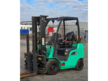 Carretilla elevadora de gas Mitsubishi FG 15 NT: foto 2