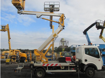 Camión con plataforma elevadora MULTITEL