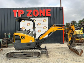 Miniexcavadora BOBCAT E26