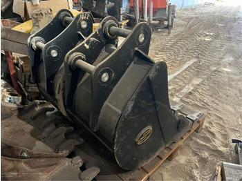 Cazo Godet Strickland - axe 45 mm: foto 4 Cazo Godet Strickland - axe 45 mm: foto 4