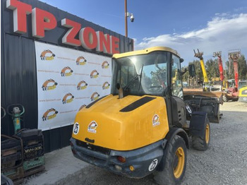 Cargadora articulada JCB 406 à 23500 € HT: foto 5