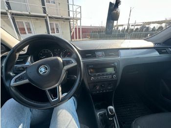 Sedan SKODA RAPID: foto 4