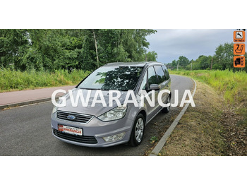 Coche FORD