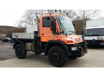 Volquete camión Mercedes - Benz Unimog U 500 Kommunal Kipper Kommunalhydraulik U 300 400 U 500 Kommunal Kipper Kommunalhydraulik U 300 400: foto 2 Volquete camión Mercedes - Benz Unimog U 500 Kommunal Kipper Kommunalhydraulik U 300 400 U 500 Kommunal Kipper Kommunalhydraulik U 300 400: foto 2