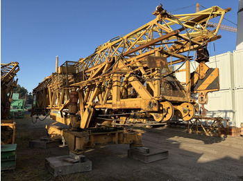 Grúa torre LIEBHERR