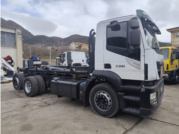 Multibasculante camión IVECO Stralis