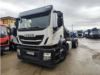 Camión grúa IVECO Stralis