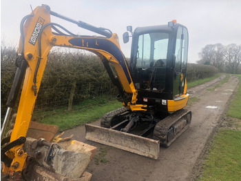 Miniexcavadora JCB 8026