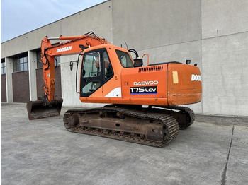 Maquinaria de construcción Doosan 175LC-V: foto 3