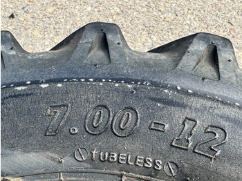 Neumático Giant Banden met velg 7.00-12: foto 4