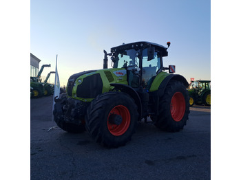 Tractor CLAAS Axion