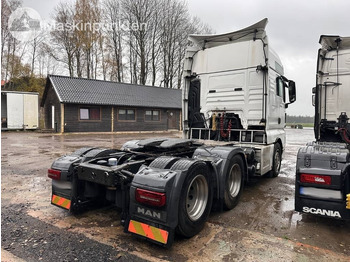 Cabeza tractora MAN TGX 28.500: foto 5
