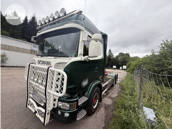 Multibasculante camión SCANIA R 520