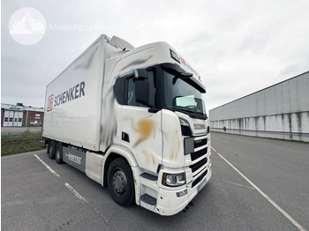 Camión caja cerrada SCANIA R 580