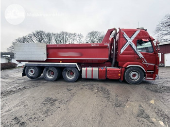 Volquete camión VOLVO FMX 540