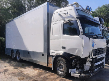 Camión caja cerrada VOLVO FH 480
