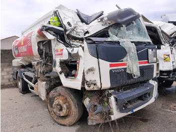Cisterna camión VOLVO FL 280
