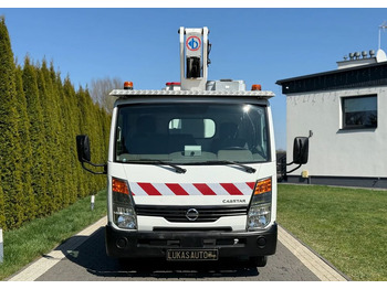 Camión con plataforma elevadora Nissan CABSTAR 16 M MANUAL: foto 2