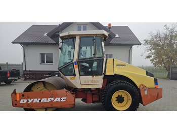 Compactador DYNAPAC
