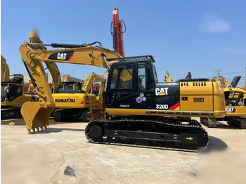 Excavadora de cadenas CATERPILLAR 320D