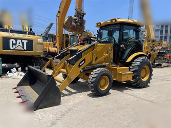 Retroexcavadora CATERPILLAR 420F