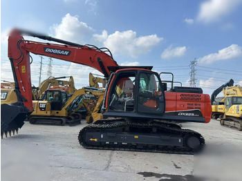 Excavadora de cadenas DOOSAN DX225LCA