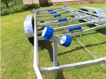 Remolque para barco Böckmann TPV, PKW Anhänger, Bootstrailer, 3,5 to. Winde, 100 km/h: foto 5 Remolque para barco Böckmann TPV, PKW Anhänger, Bootstrailer, 3,5 to. Winde, 100 km/h: foto 5