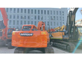 Excavadora Excellent Condition Korea Brand Dooan Dx140  Excavator in Stock  Used Doosan Dx140 225 300 Excavator Low Working Hours  on Sale [ Copy ] [ Copy ]: foto 3