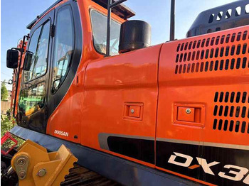 Excavadora de cadenas Used Digger DOOSAN DX300 Construction Machinery Construction Digger Used DOOSAN DX300 Cheap Excavator [ Copy ] [ Copy ]: foto 2