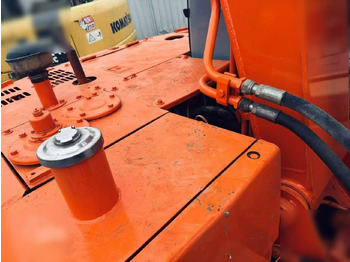 Excavadora de cadenas HITACHI EX60-5: foto 3