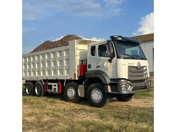 Volquete camión SINOTRUK HOWO