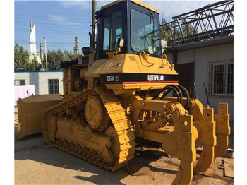 Bulldozer CATERPILLAR D6D