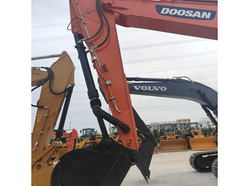 Excavadora de cadenas Used Digger DOOSAN DX300 Construction Machinery Construction Digger Used DOOSAN DX300 Cheap Excavator [ Copy ]: foto 5