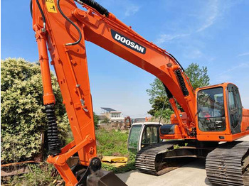 Excavadora de cadenas Used Doosan 225LC Excavator | Low Hours | Heavy-Duty Performance | Global Shipping [ Copy ]: foto 4