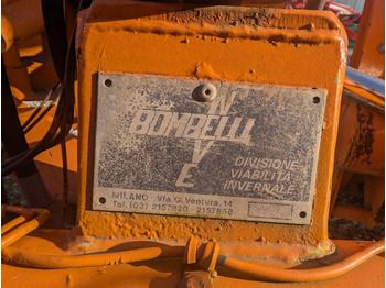 Cuchilla quitanieves para Maquinaria agrícola BOMBELLI LAMA 3 MT: foto 3 Cuchilla quitanieves para Maquinaria agrícola BOMBELLI LAMA 3 MT: foto 3