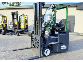 Carretilla de 4 vías Combilift Combilift C2500CB / TRIPLEX / 5500 MM / FULL FREE LIFT / DIESEL / ONLY 3768 HOURS / FORK POSITIONER / SIDE SHIFT / NEW TYRES / LIKE NEW / Wide range of multi-directional and side-loading for: foto 2