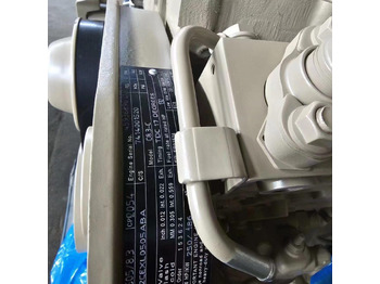 Motor para Excavadora nuevo CUMMINS 6CTA8.3: foto 3