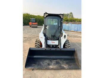 Minicargadora BOBCAT S550