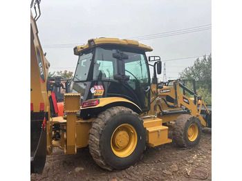Retroexcavadora CATERPILLAR