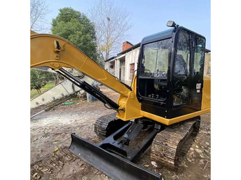 Miniexcavadora CATERPILLAR 306E2